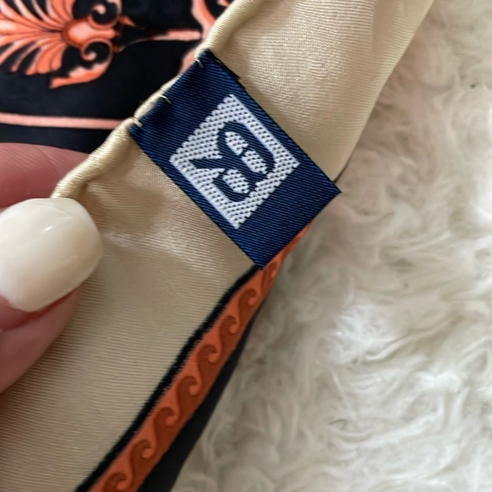 Renato Balestra Silk Scarf with Ornate Design - Picture 13 of 16